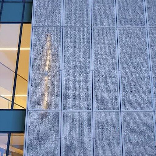 what-defines-the-face-of-a-building?-the-‘quiet-armor’-of-modern-urban-design