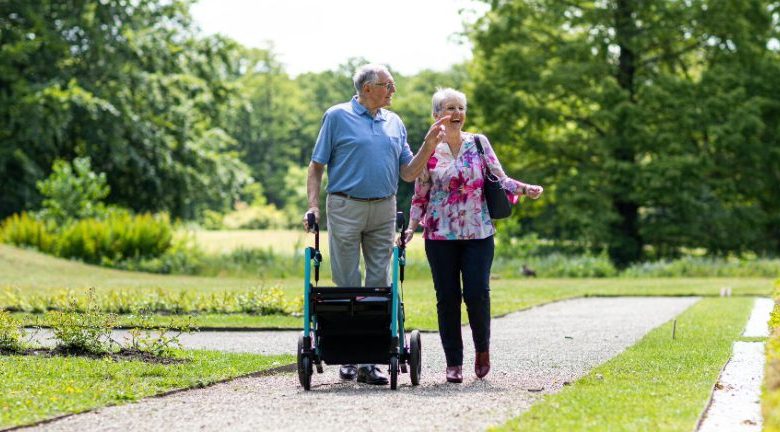 senior-safety-in-the-digital-age:-gadgets-changing-the-game